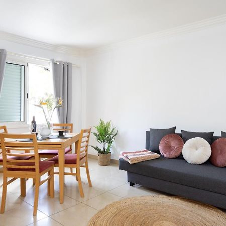 Live Los Cristianos Los Playeros Close To The Beach 아로나 외부 사진