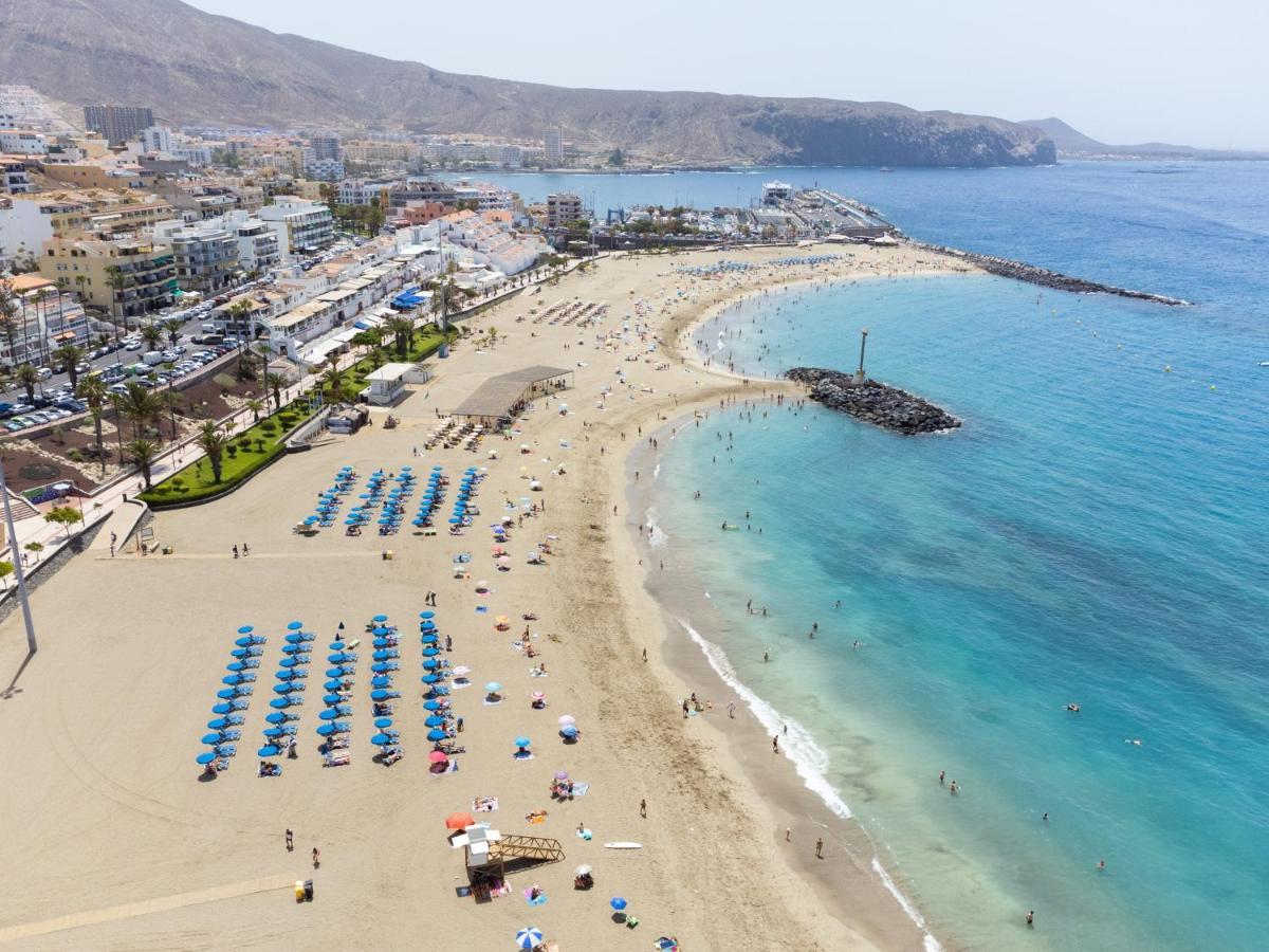 Live Los Cristianos Los Playeros Close To The Beach 아로나 외부 사진